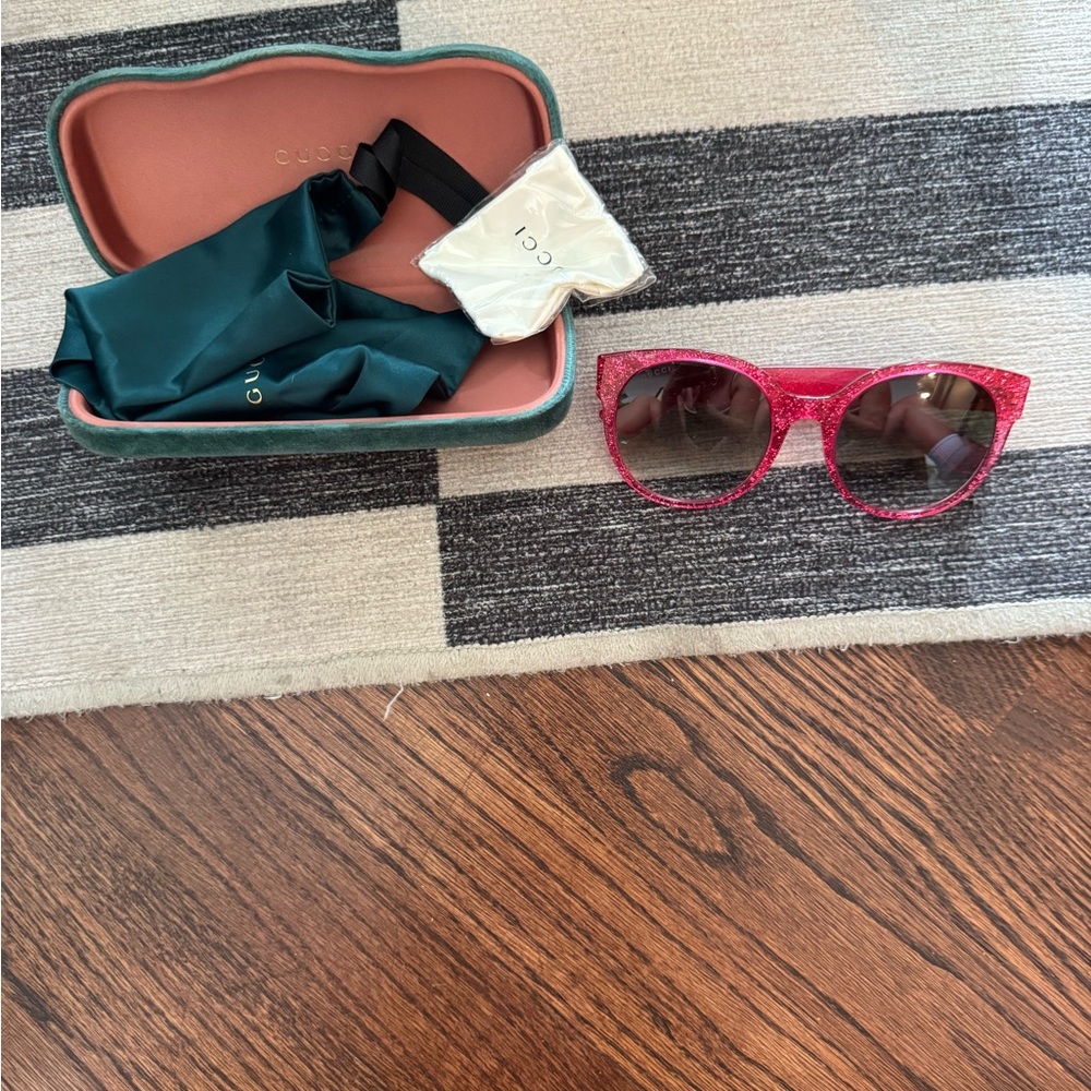 Gucci Red Sunglasses with Case